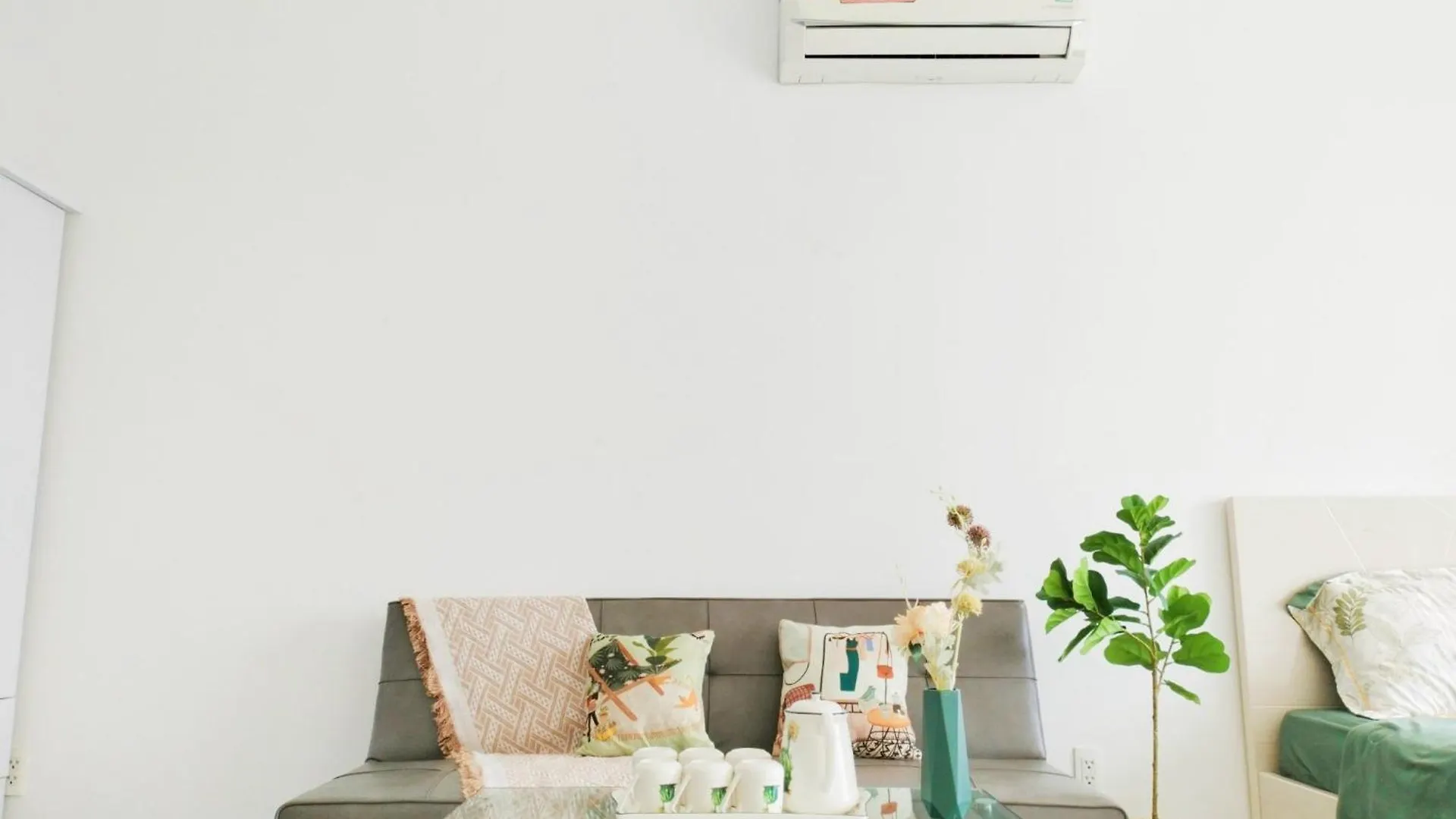 Apartment Can Ho Cao Cap Sky Center Ho Chi Minh City